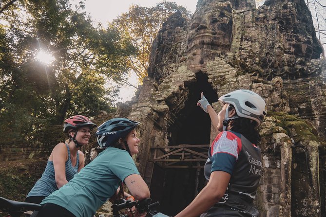 Bike the Angkor Temples Tour, Bayon, Ta Prohm With Lunch Included - Tour Highlights and Experience
