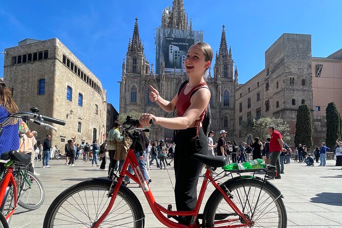 Bike Tour in Barcelona: History, Architecture and Culture - Architectural Marvels