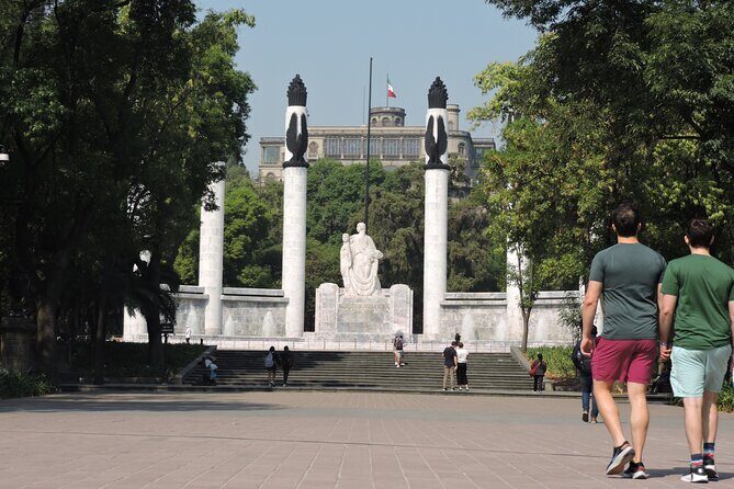 Bike tour in the Chapultepec Forest and Roma Condesa - The Sum Up