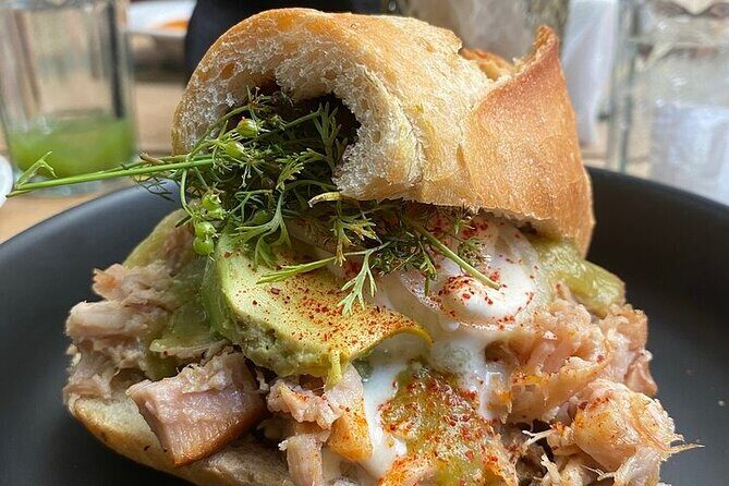 BIKE TOUR in the coolest areas of GUADALAJARA - Why Choose This Guadalajara Bike Tour?