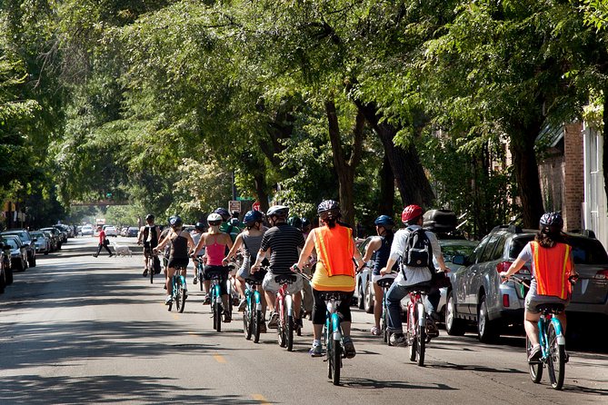 Bike Tour of Chicagos Lakefront Neighborhoods - The Sum Up