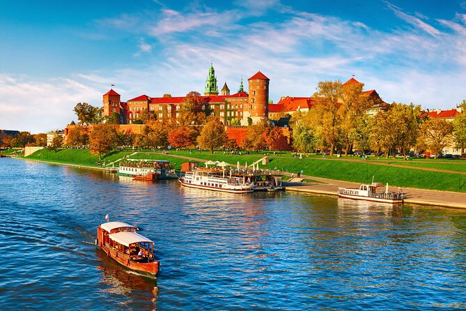 Bike Tour of Krakow Old Town, Top Attractions and Nature - Accessibility and Transportation