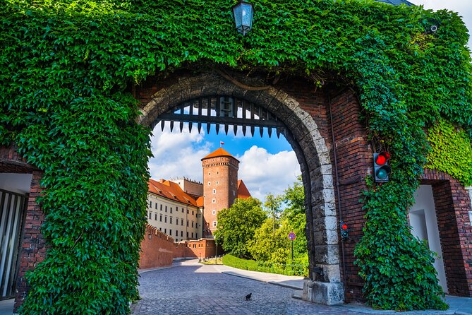 Bike Tour of Krakow Old Town, Top Attractions and Nature - Additional Tour Information