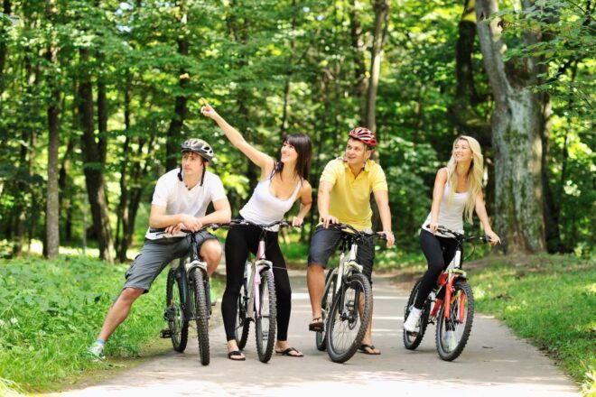 Bike Tour of Lubeck With Top Attractions and Private Guide - Related Tours and Options