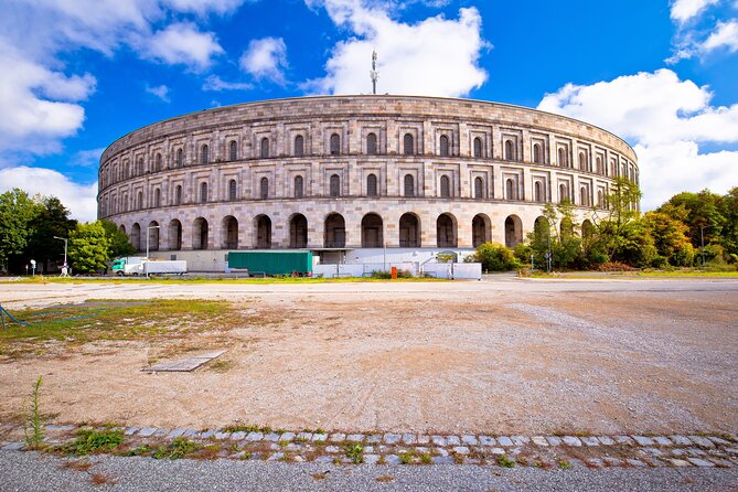 Bike Tour of Nuremberg Top Attractions & Nature With a Guide - Route and Attractions