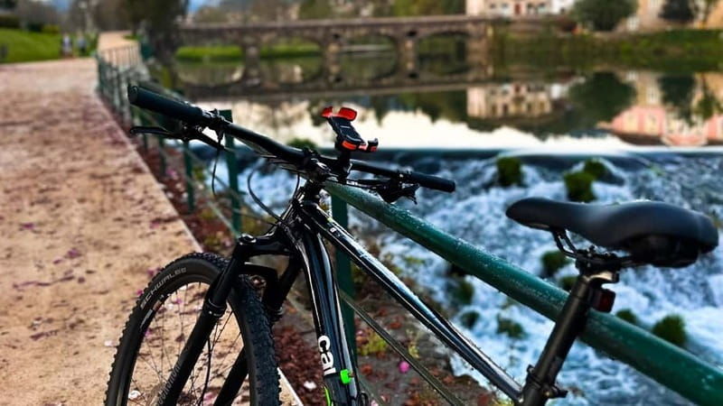 Bike tour with local guide (Arcos de Valdevez or National Park) - The Sum Up