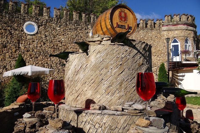 Biking a Guinness Book Winery - Inclusions and Expectations