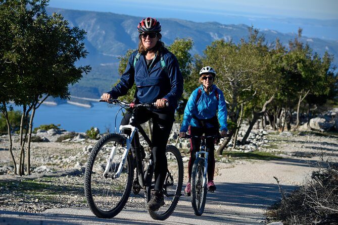 Biking Vidova - Skrip & museum of olive oil - Splitska - Postira - Who Will Love This Tour?