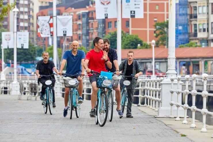 Bilbao: 3-Hour Guided Highlights Small Group Bike Tour - Activity Details and Flexibility