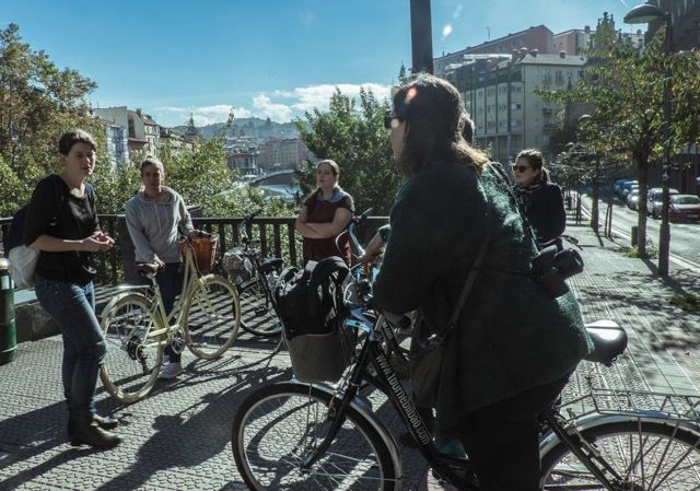 Bilbao: 3-Hour Guided Highlights Small Group Bike Tour - Experience and Learning