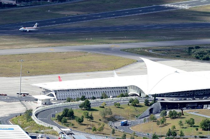 Bilbao Airport Private Departure Transfer - Meeting, Pickup, and Drop-off