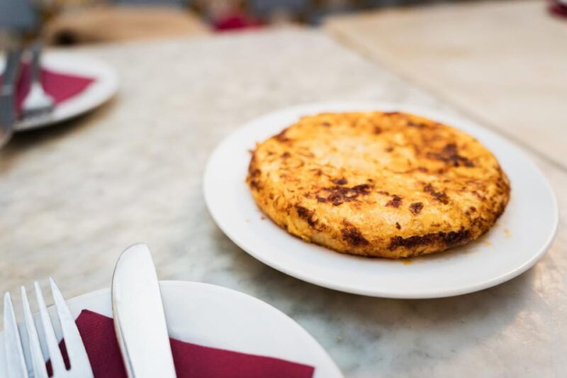 Bilbao Food Tour With Pintxos & Drinks With a Local - Itinerary Details