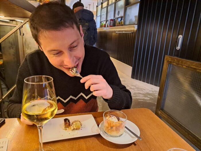 Bilbao Food Tour With Pintxos & Drinks With a Local - Accessibility and Group Size
