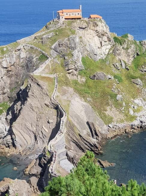 Bilbao, Guggenheim, and Gaztelugatxe from Biarritz - The Route and What to Expect