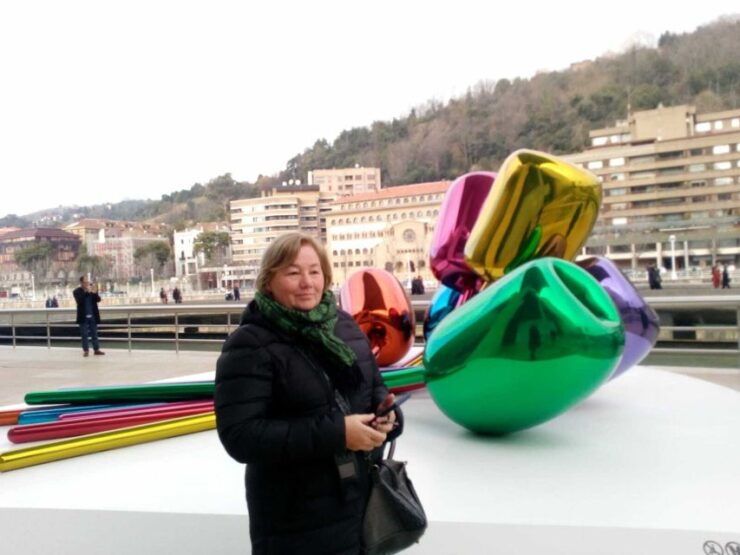 Bilbao: Guggenheim Guided Tour With Skip-The-Line - Participant Selection and Dates