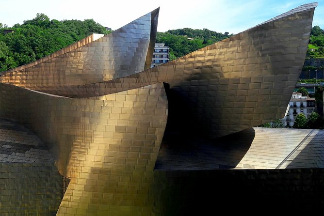 Bilbao & Guggenheim Museum - Shopping at La Ribera Market
