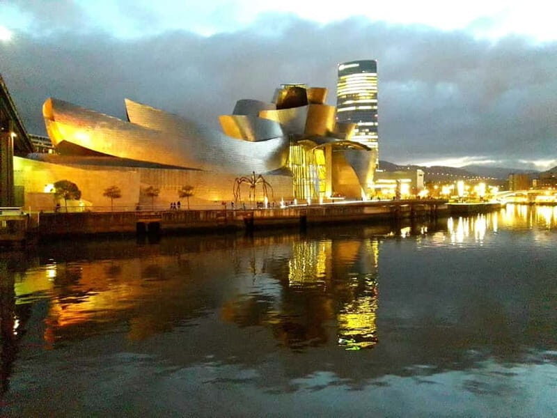 Bilbao: Guggenheim VIP Experience. Small Group. Expert Guide - Frequently Asked Questions