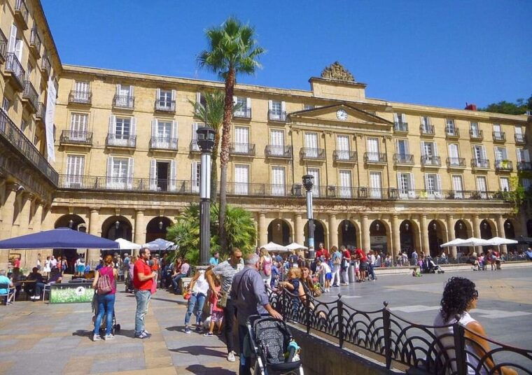 Bilbao Historical Tour - Exploring the San Nikolas Eliza
