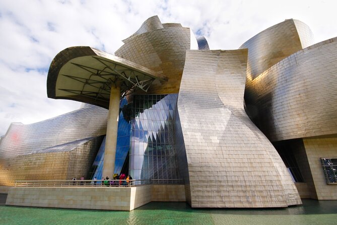 Bilbao Private Walking Tour: History, Guggenheim, Pintxos Tasting - Reservation and Payment Details