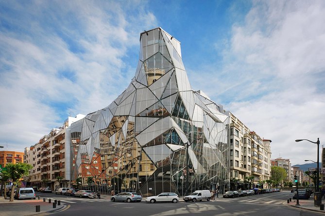 Bilbao, Ranking of Modern Architecture - Euskalduna Palace: Blending Tradition and Innovation