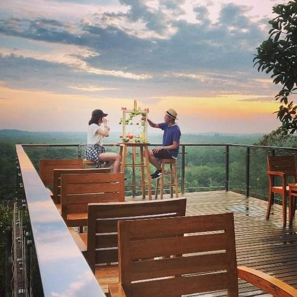 Bintan Blue Lake and Desert Half-Day Private Tour - Who will get the most from this tour
