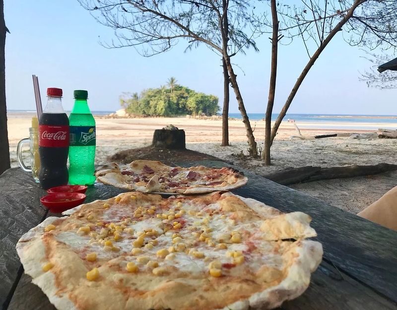 Bintan Food Hunt Tour - A food tour that crosses the island