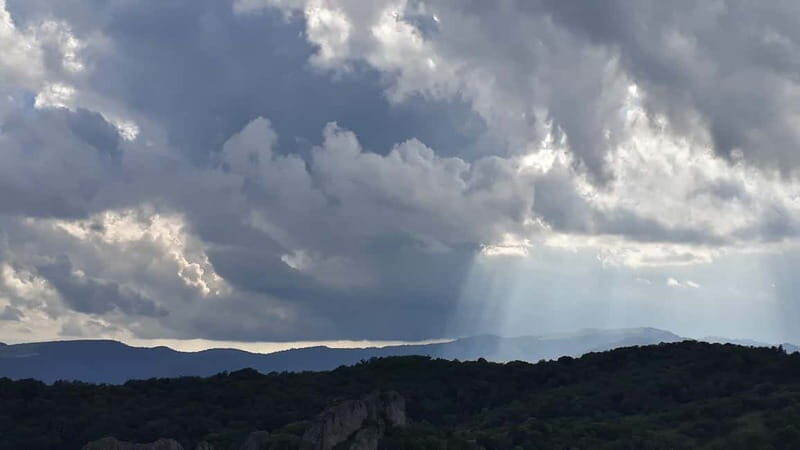 Birtvisi Canyon: One Day Hiking Tour - Who Should Consider This Tour?