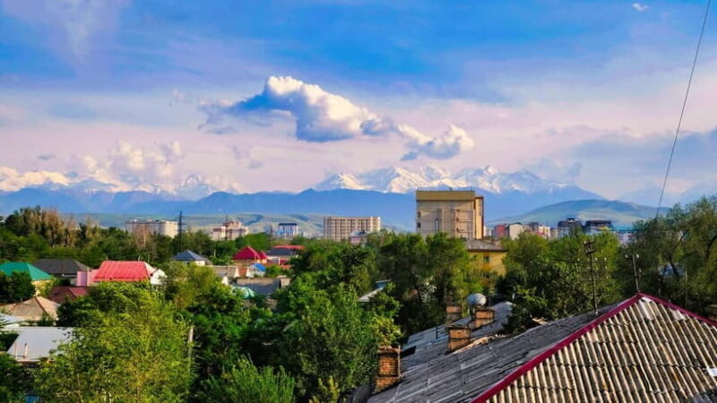 Bishkek: 5-Day Tour in Kyrgyzstan with Meals and Transfers - Transportation and Group Size