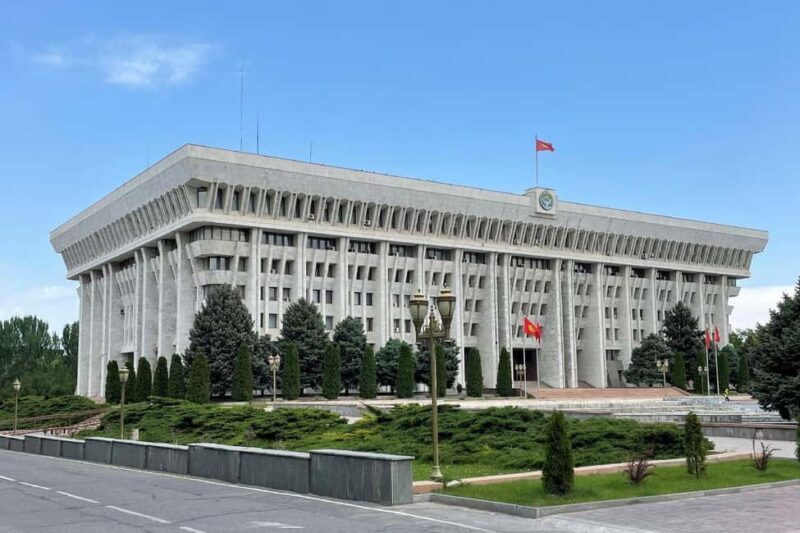 Bishkek: Hidden Gems, Landmarks & Culture Walking Tour - Good To Know