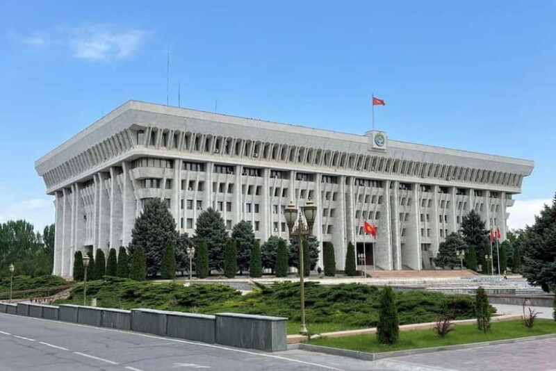 Bishkek: Private City Tour with Local Guide & Snacks - Who is This Tour Best For?