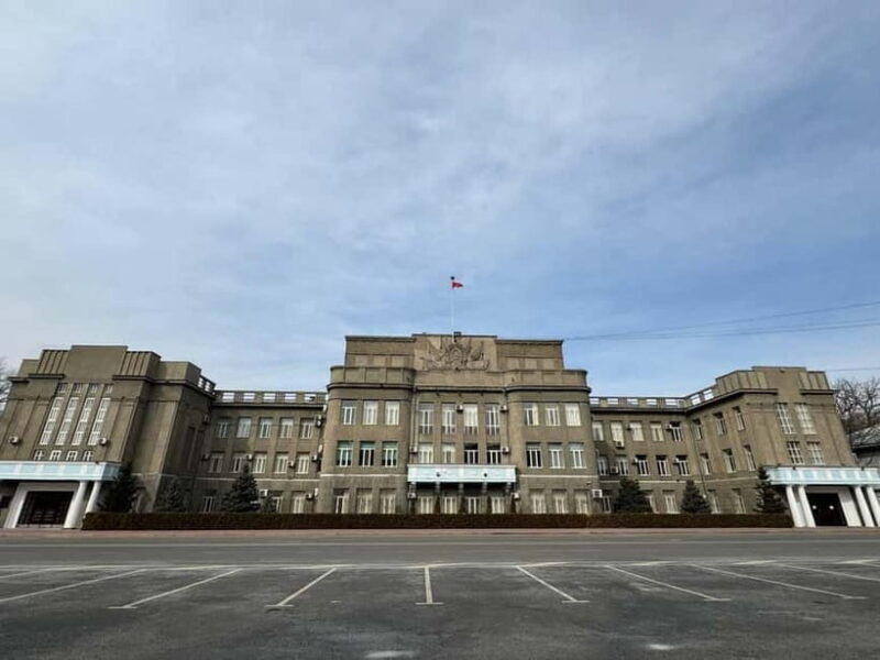 Bishkek : USSR History, Soviet Architects ,Statues & Mosaics - Practical Details and Tips