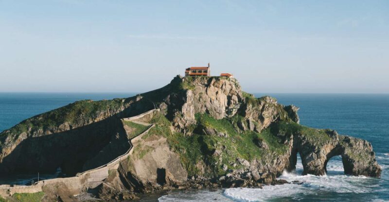 Bizkaia Bridge, Gaztelugatxe, Bermeo and Gernika from Bilbao - Considerations and Potential Improvements