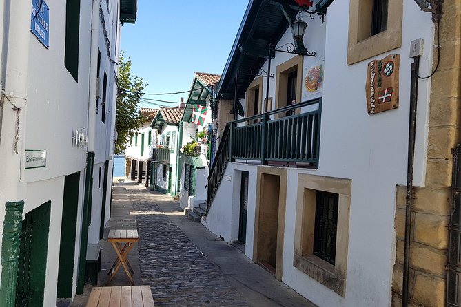 Bizkaia, Greater Bilbao Route. Meet All the Villages Between the Town and the Sea. - Immerse Yourself in the Charm of Mundaka