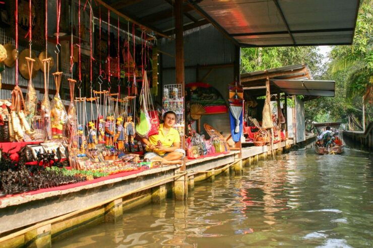 BKK :Meet Monkey, Mangrove Forest, Seafood& Market -Private - Itinerary Overview