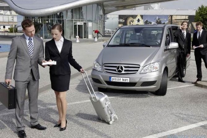 Black Car Service / Heathrow Airport to London - Overview of Service