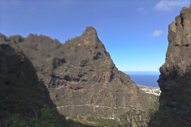 Black Caves, Jungles, Waterfalls - Visit the Secret Tenerife ! - Experiencing the Thrills of the Secret Tenerife
