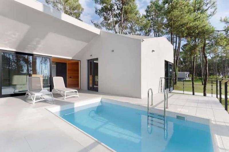 Black Sea: Magnetic Beach and Batumi Botanical Garden Tour - Practical Details and Logistics