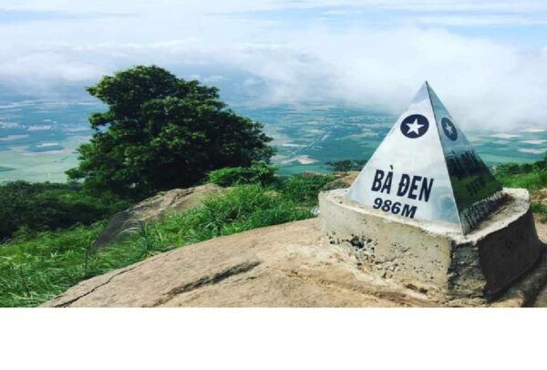 Black Virgin Moutain, Cuchi Tunnels and Cao Dai Temple 1 Day - Experience and Amenities