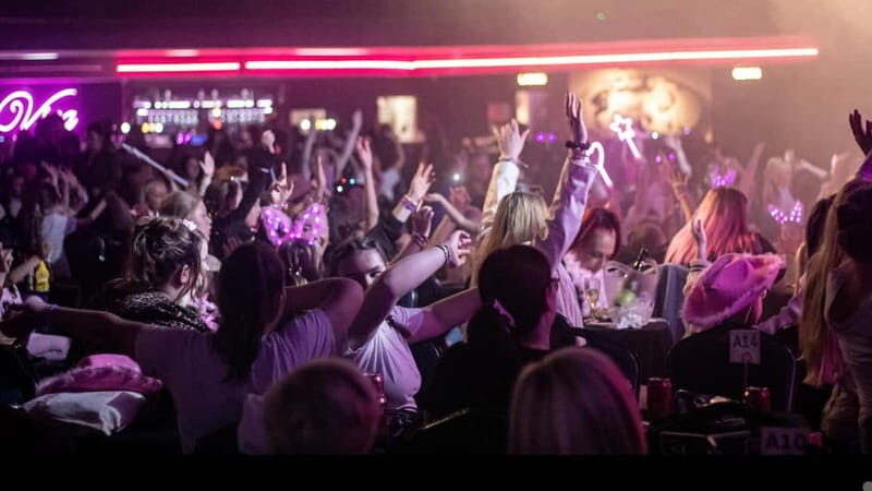 Blackpool: Elf Pop Dreams Christmas Cracker Live Family Show - Good To Know