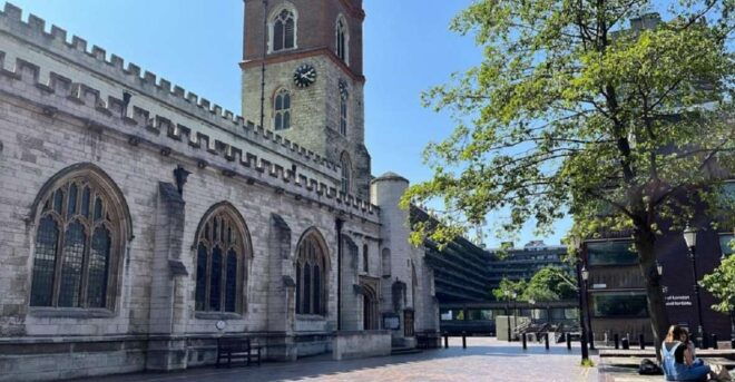 Blake & Defoe's London: Literary Tour & Writing Workshop - Participant Selection and Meeting Point