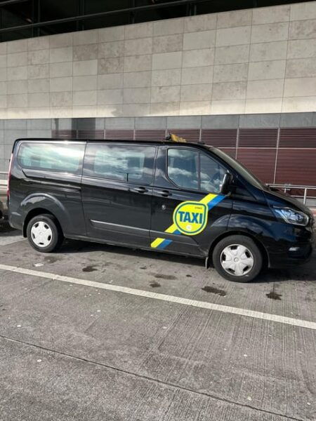 Blarney Castle and Cork City:Private Taxi Tour . - Cancellation and Refund Policy
