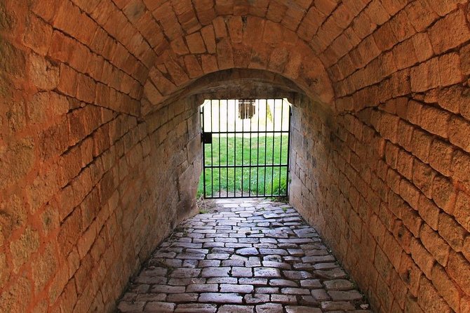 Blaye Citadel Unesco Site With a Wine Tasting Côte De Bourg - History of Blaye Citadel