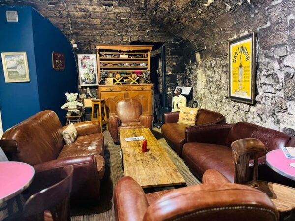 Blaye: Try Your Hand at Crafting Your Own Wine Blend - Inclusions and Exclusions