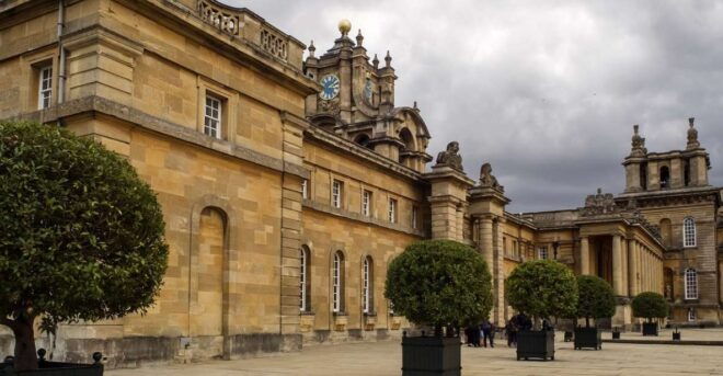 Blenheim Palace in a Day Private Tour With Admission - Palace Description