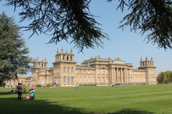 Blenheim Palace in a Day Private Tour With Admission - Directions