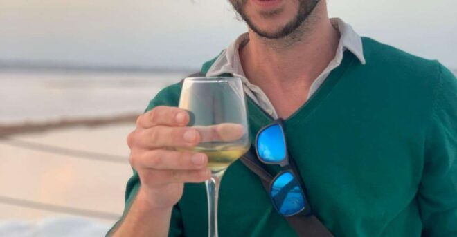 Blind Wine Tasting, and Local Products in the Pink Lagoon - Itinerary Highlights