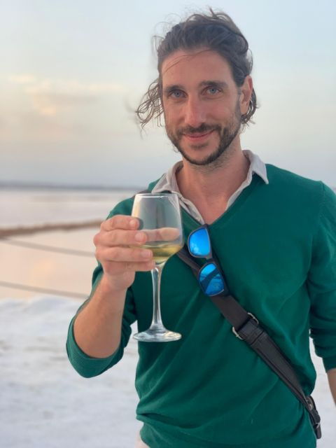 Blind Wine Tasting, and Local Products in the Pink Lagoon - Reservation Information