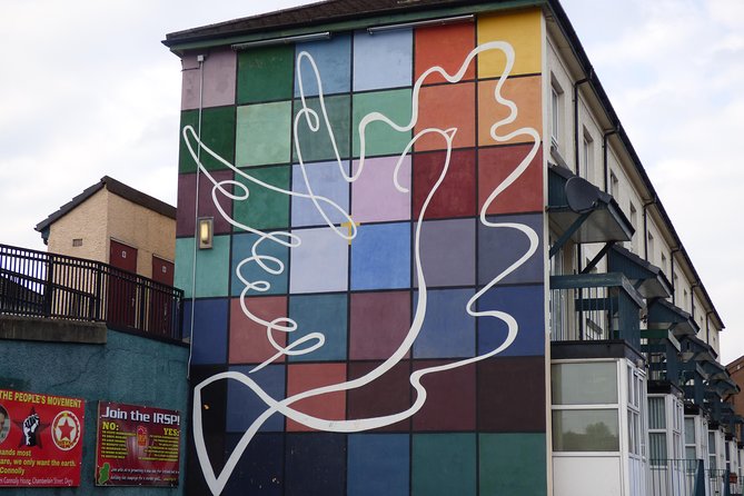 Bloody Sunday and Bogside Derry Murals Private Walking Tour - Whats Included