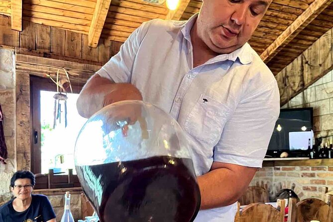 Blue and Red Lake With Waterfalls - Authentic Lunch Wine Tasting - Additional Tips