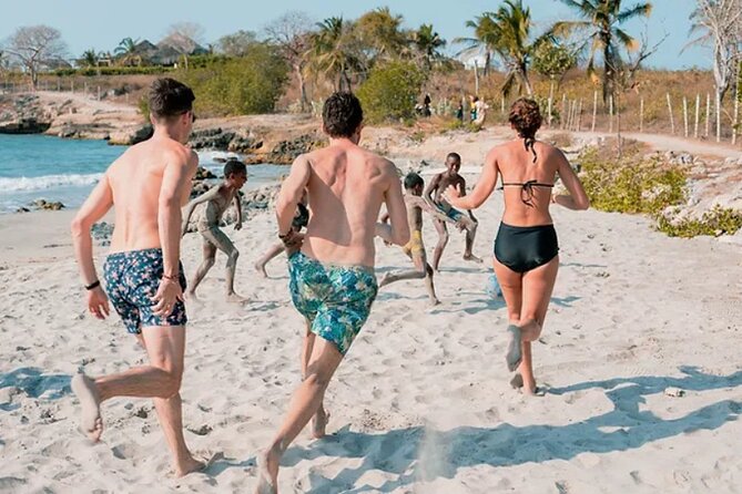 Blue Apple Beach Day Trip From Cartagena: Music and Beach Vibe - Transportation and Logistics Details